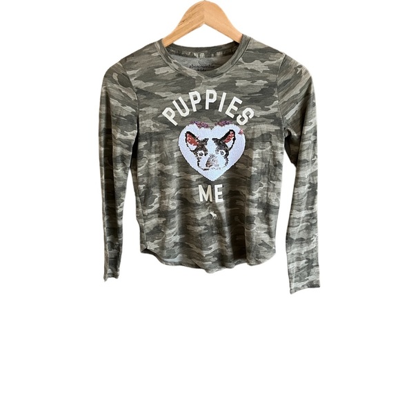 Abercrombie kids camouflage long sleeve shirt.Boston terrier with flip sequins. - Picture 1 of 9